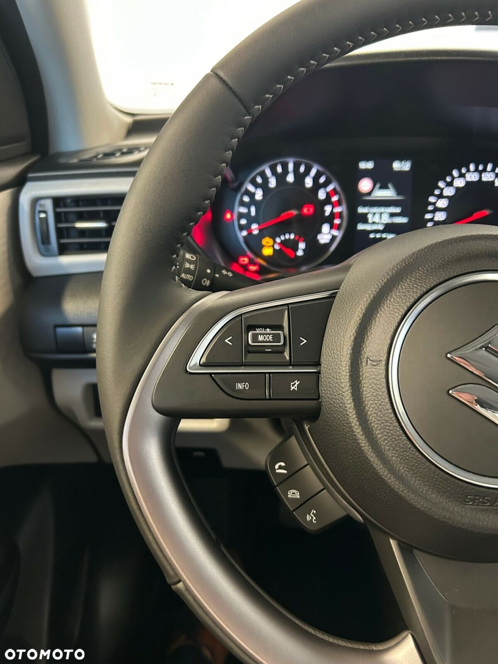 Suzuki Swift - 11