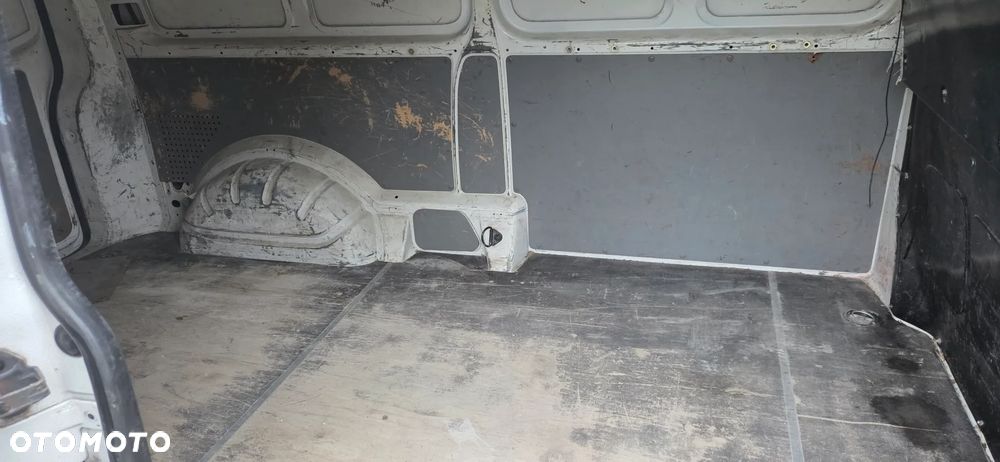 Volkswagen Trasporter - 10