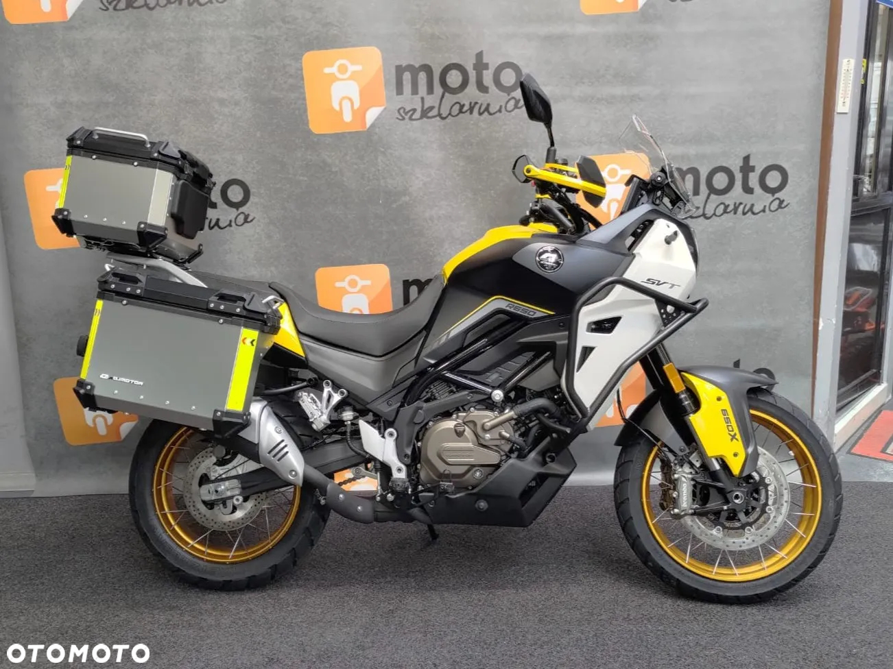 QJMOTOR SVT 650X - 5