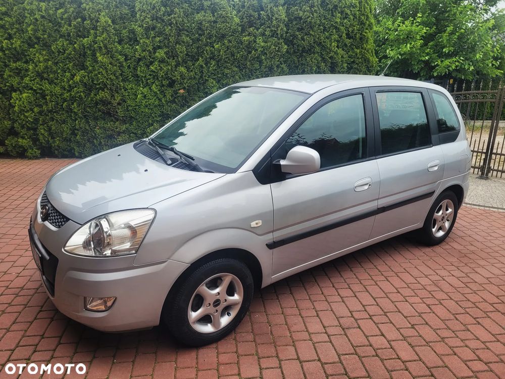Hyundai Matrix 1.6 GLS - 2
