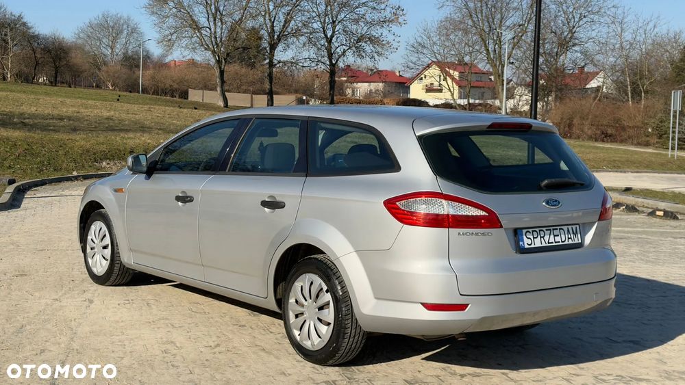 Ford Mondeo - 4