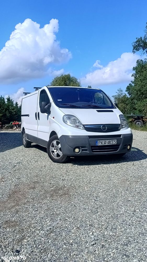 Opel Vivaro - 2