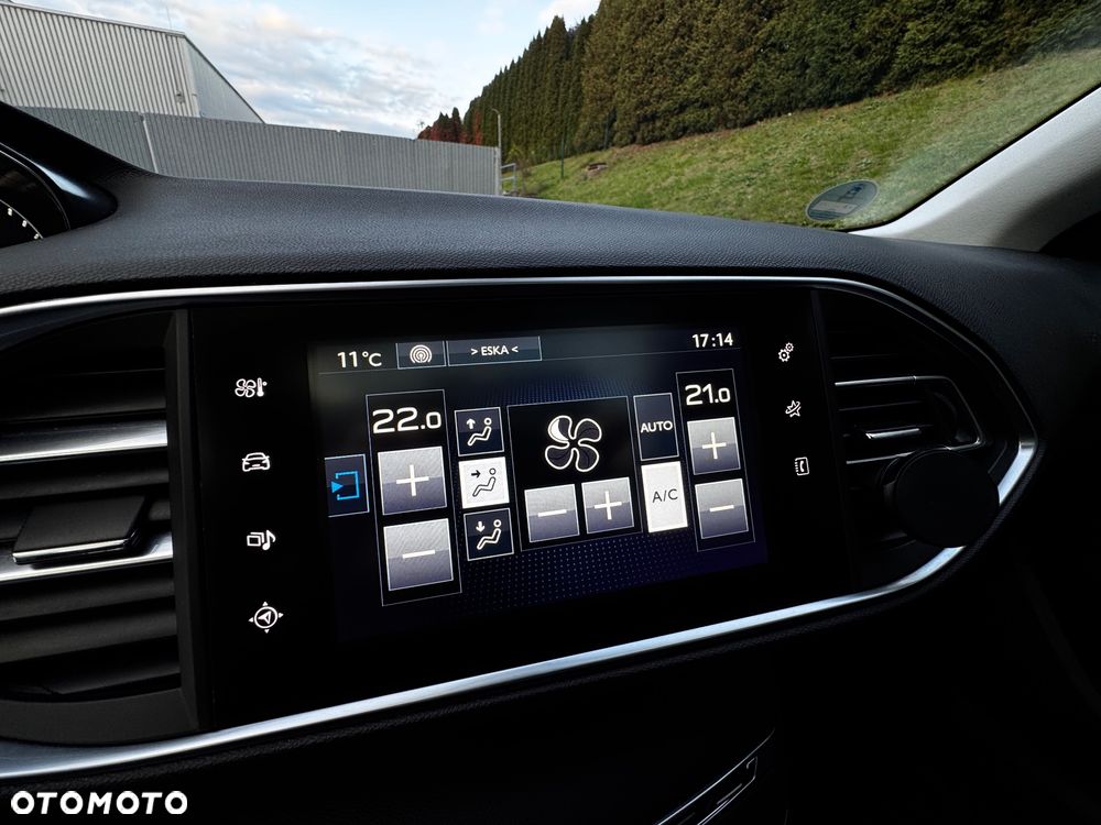 Peugeot 308 SW BlueHDi 150 Automatik Stop & Start Allure - 18
