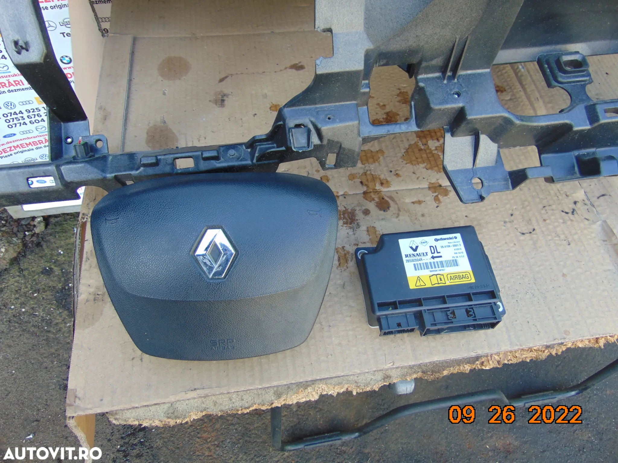 Plansa Bord renault Latitude airbag sofer pasager modul airbag-uri dezmembrez latitude - 9