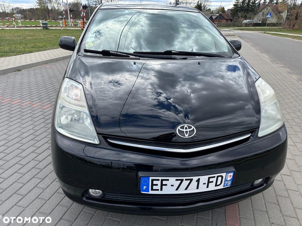 Toyota Prius 1.5 VVT-i Sol - 9