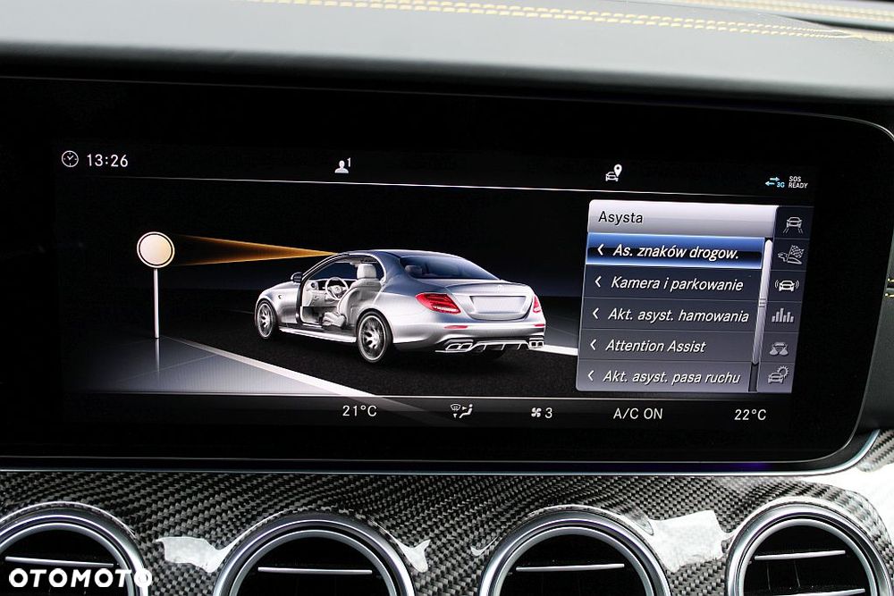 Mercedes-Benz Klasa E AMG 63 S 4-Matic+ - 38