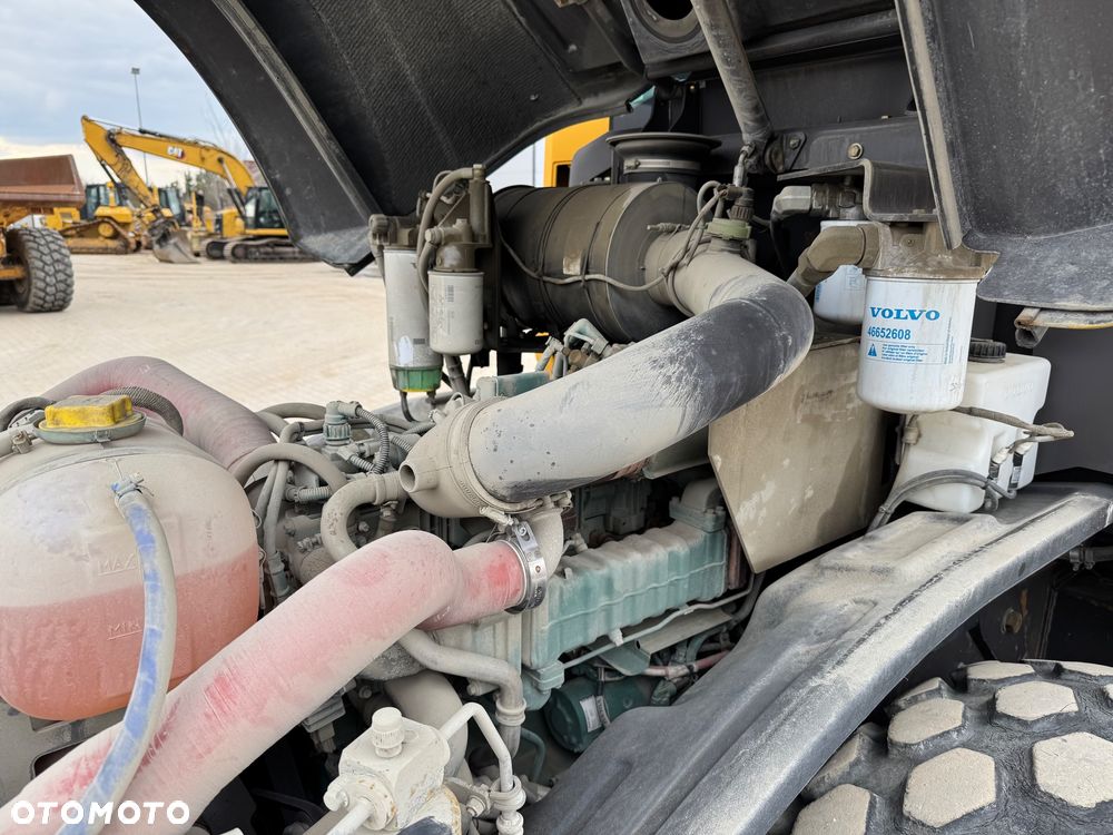 Volvo SD135 , BW213 , H13i - 14