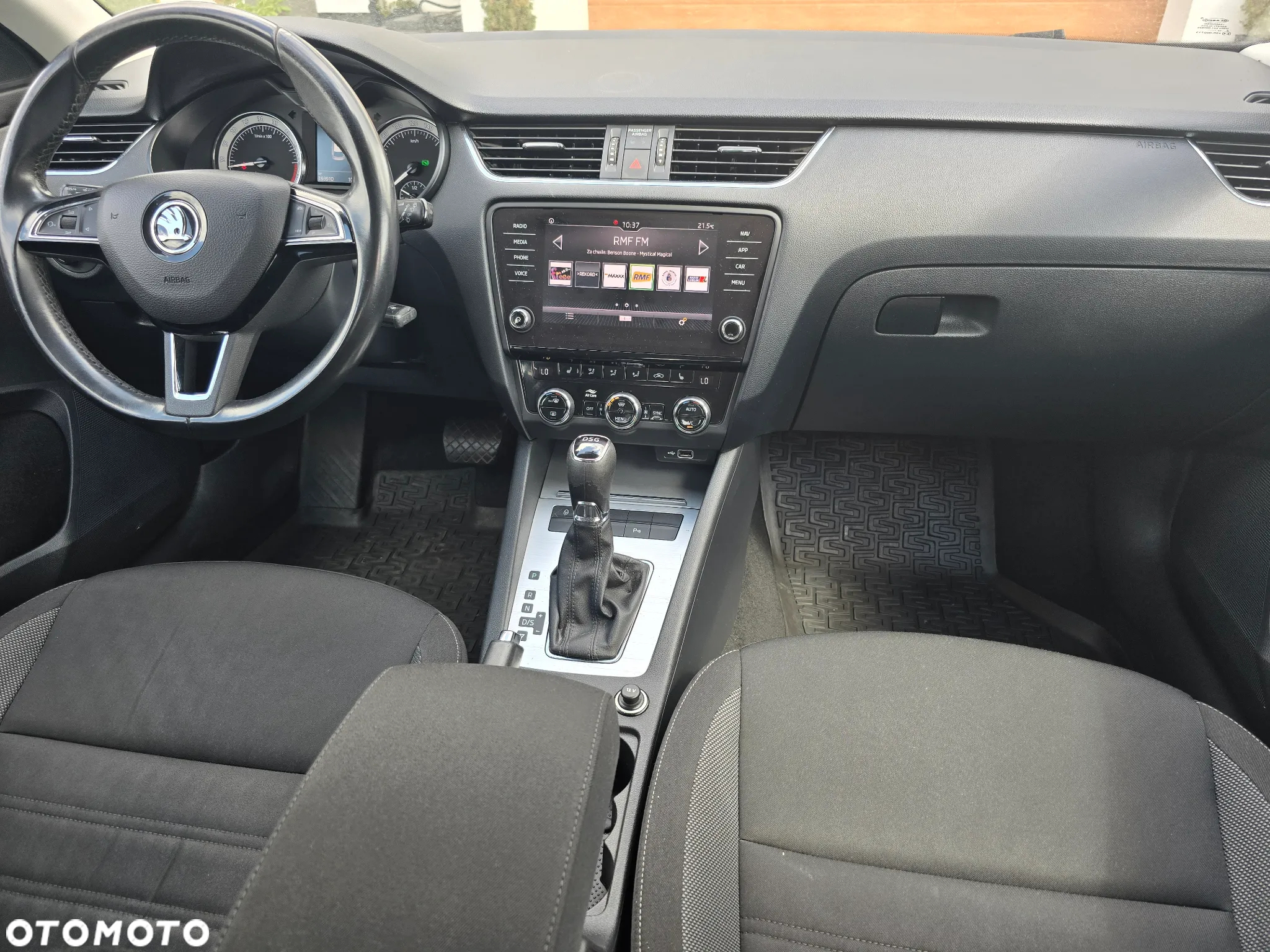 Skoda Octavia 2.0 TDI Ambition DSG - 20