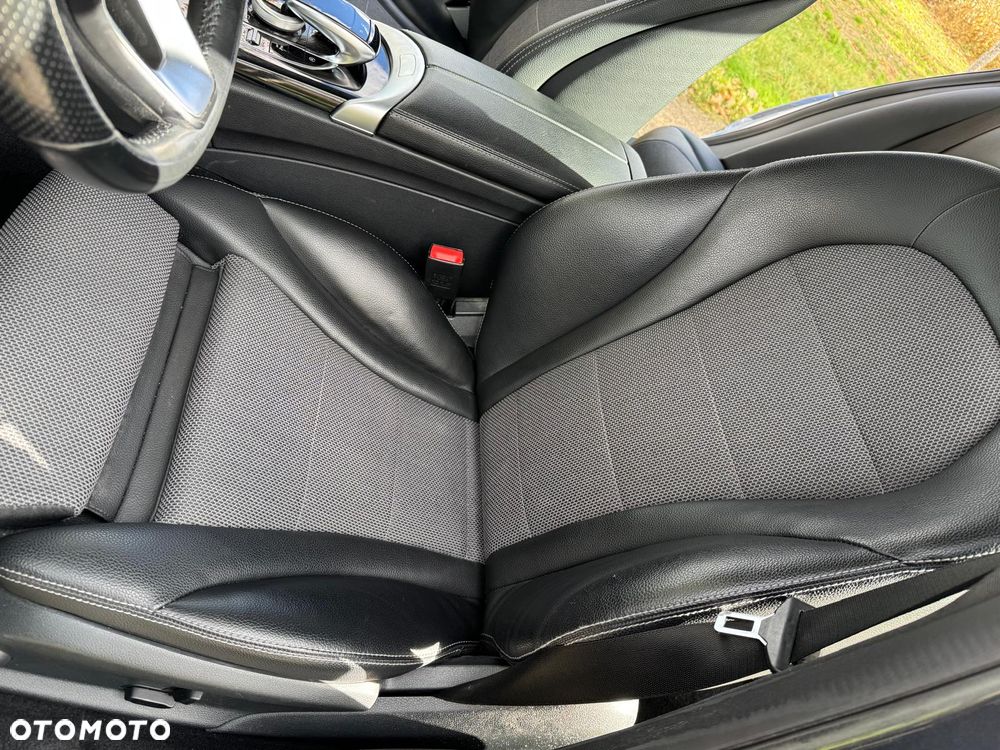 Mercedes-Benz Klasa C 180 7G-TRONIC - 16