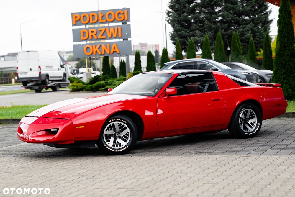 Pontiac Firebird - 4