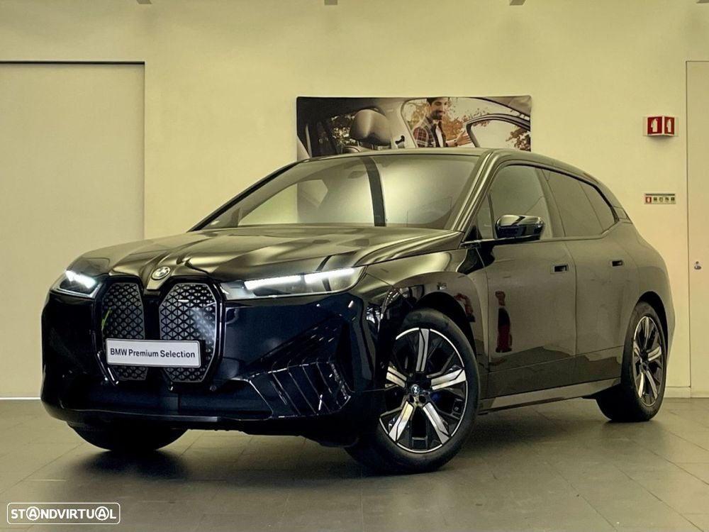 BMW iX xDrive 50 Pack Desportivo - 1