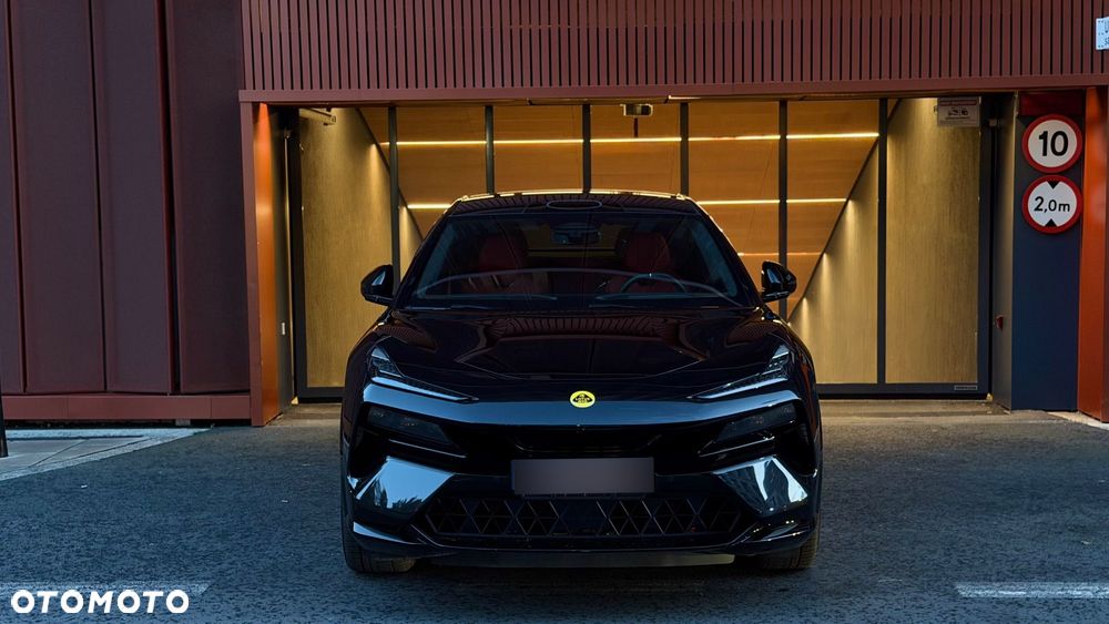 Lotus Eletre - 2