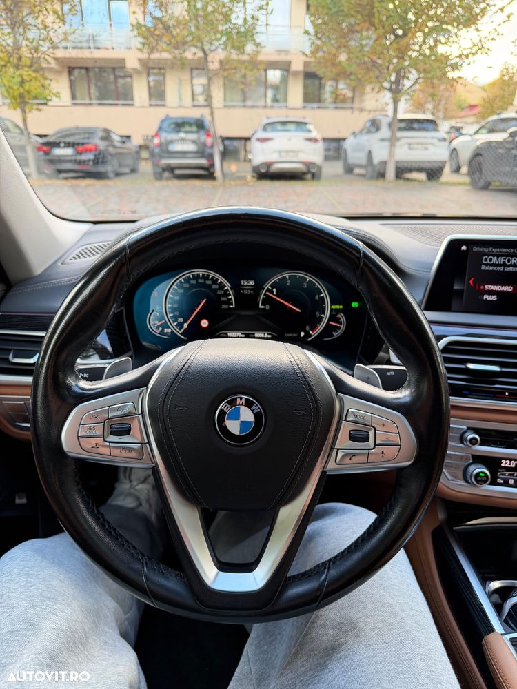 BMW Seria 7 740d xDrive - 11