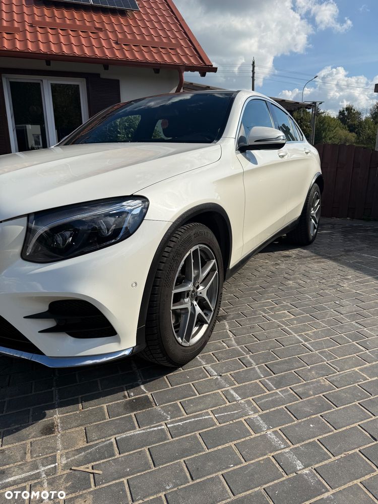 Mercedes-Benz GLC 300 4-Matic - 5