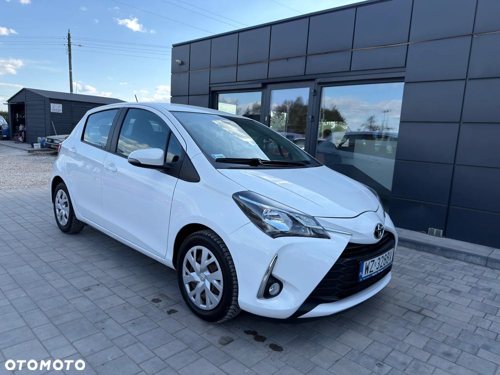 Toyota Yaris 1.5 Premium CVT - 6