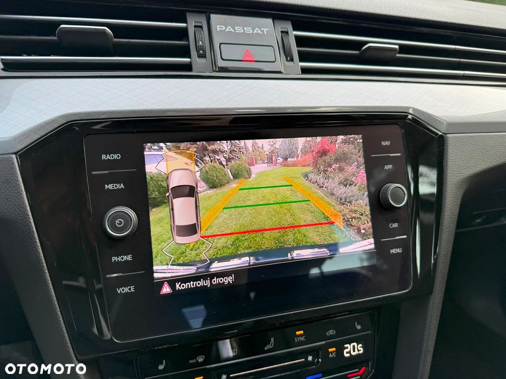 Volkswagen Passat 2.0 TDI EVO Business DSG - 20