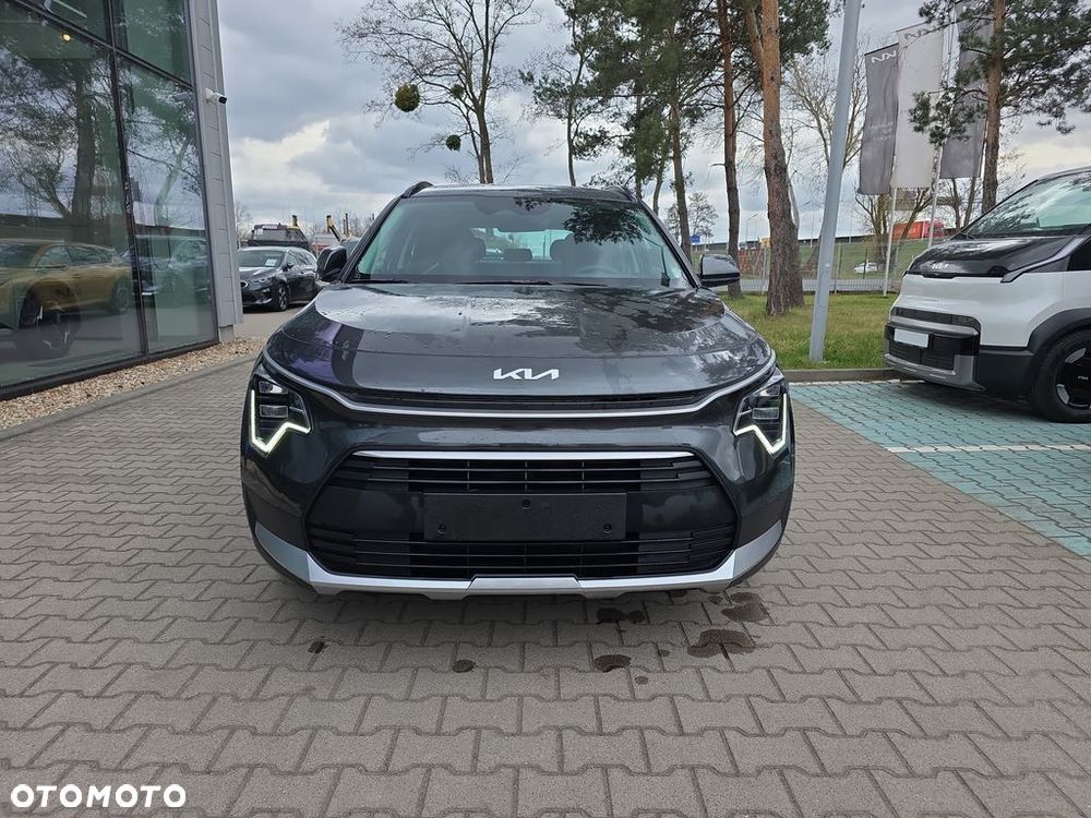 Kia Niro 1.6 GDI Hybrid M - 11