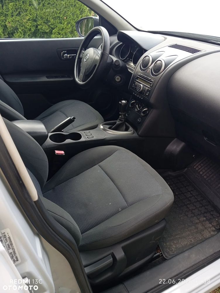 Nissan Qashqai 2.0 Visia - 4