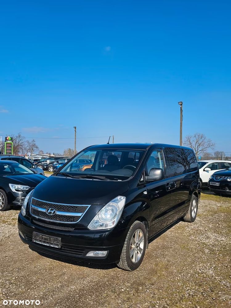 Hyundai H-1 2.5 CRDi Travel Premium - 2