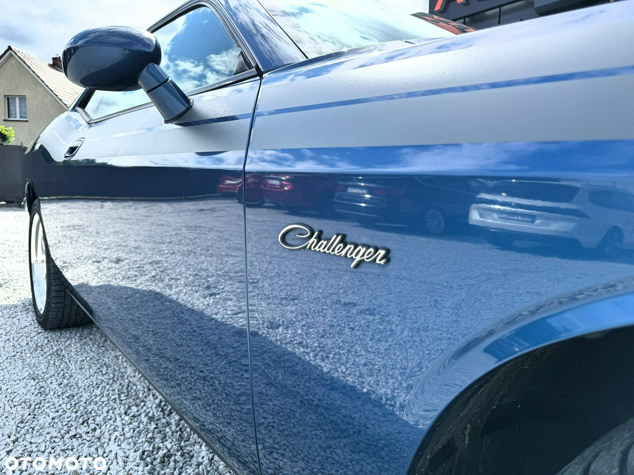 Dodge Challenger - 27