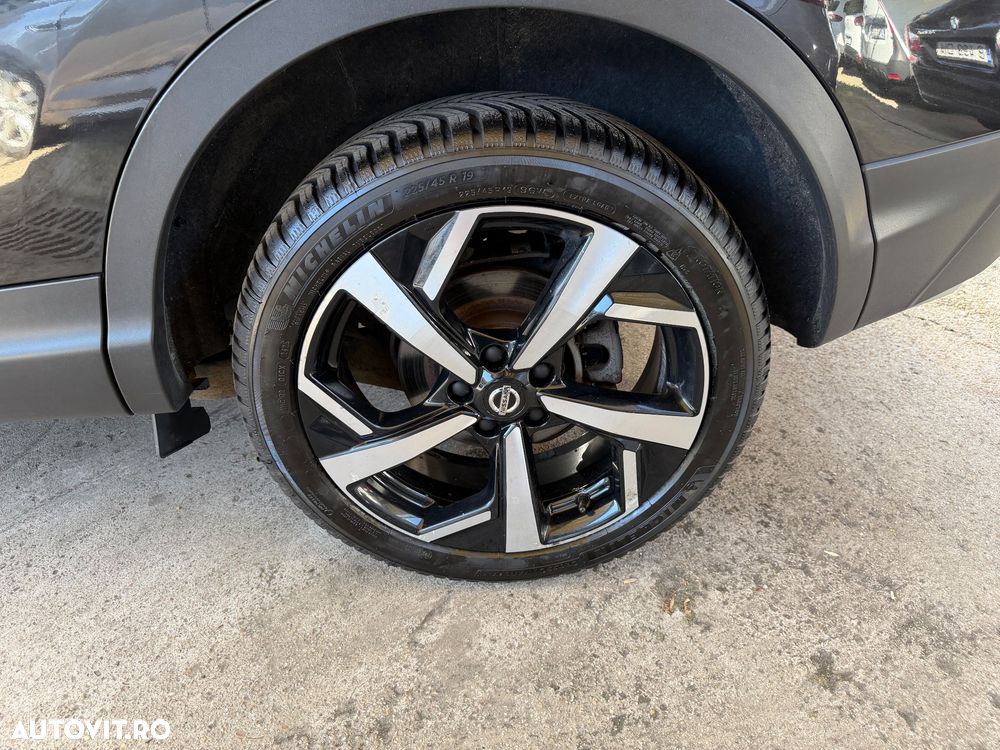 Nissan Qashqai 1.6 DCI ALL-MODE 4x4i TEKNA+ - 22