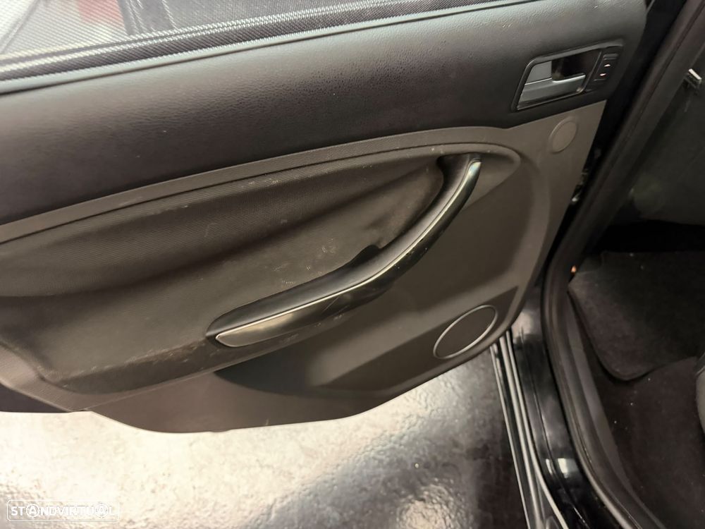 Ford C-Max 1.6 TDCi Titanium - 10