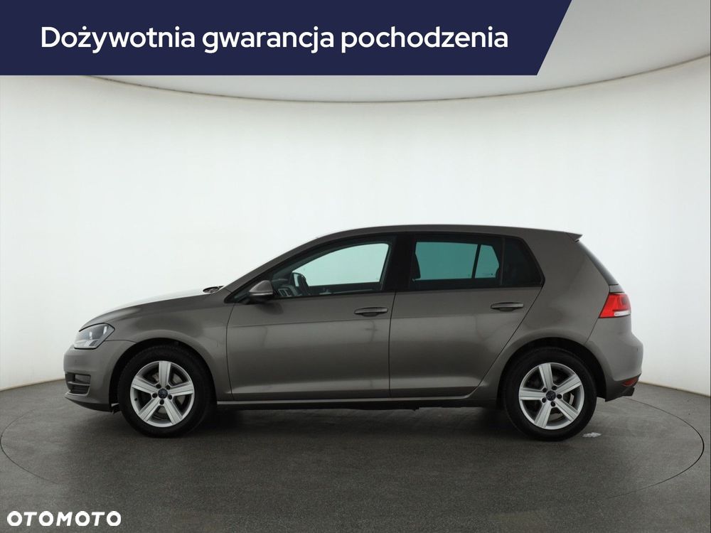 Volkswagen Golf - 4