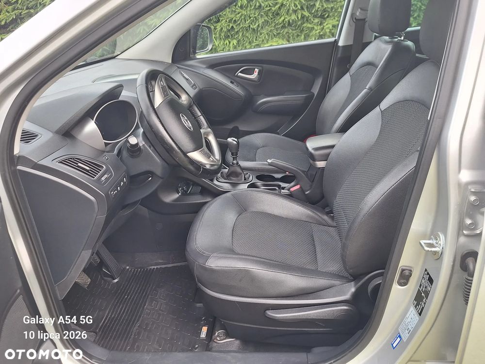 Hyundai ix35 1.7 CRDi Premium 2WD - 17