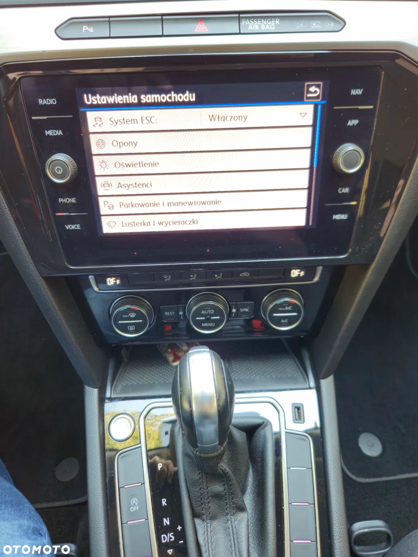 Volkswagen Arteon 2.0 TDI Essence DSG - 13