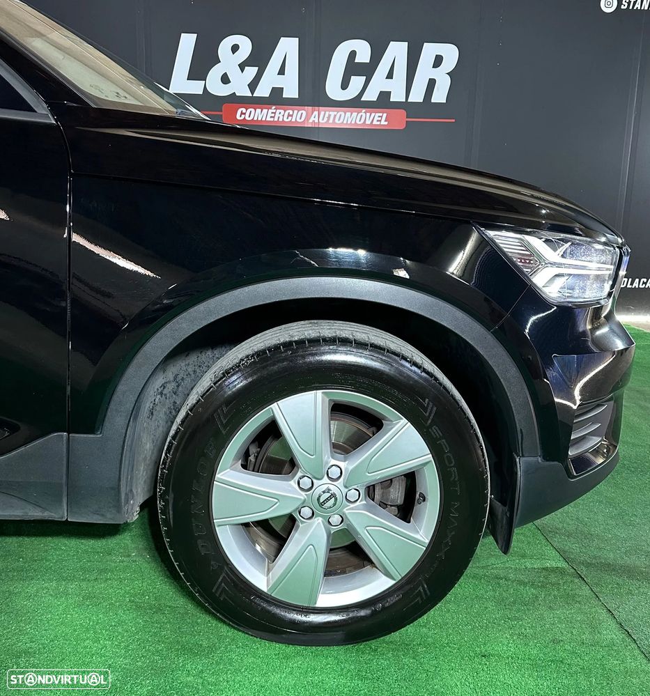 Volvo XC 40 2.0 D3 Inscription - 4