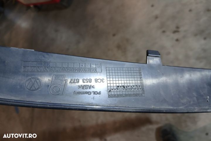 Grila bara fata centru 3C8853677 3C8853677 Volkswagen VW Passat CC 1 - 4