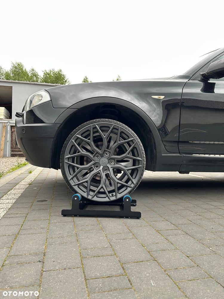NOWE felgi 19 5x120 8.5j ET35 BMW F10 Z3 Z4 E46 X1 X3 E83 F25 X5 E90 F30 F32 F34 GT F01 F12 F20 E87 F22 E60 xDrive Opel Insignia JR44 JR21 Styling M Pakiet Forzza Vossen HF7 Japan Racing JR28 alufelgi - 7