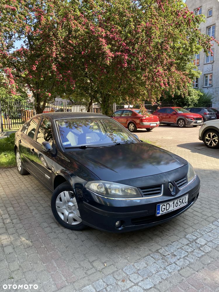 Renault Laguna - 1