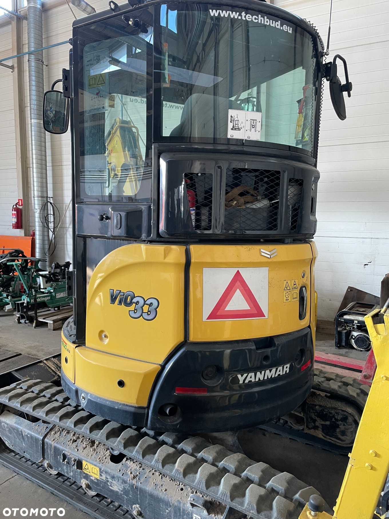 Yanmar ViO33 - 4