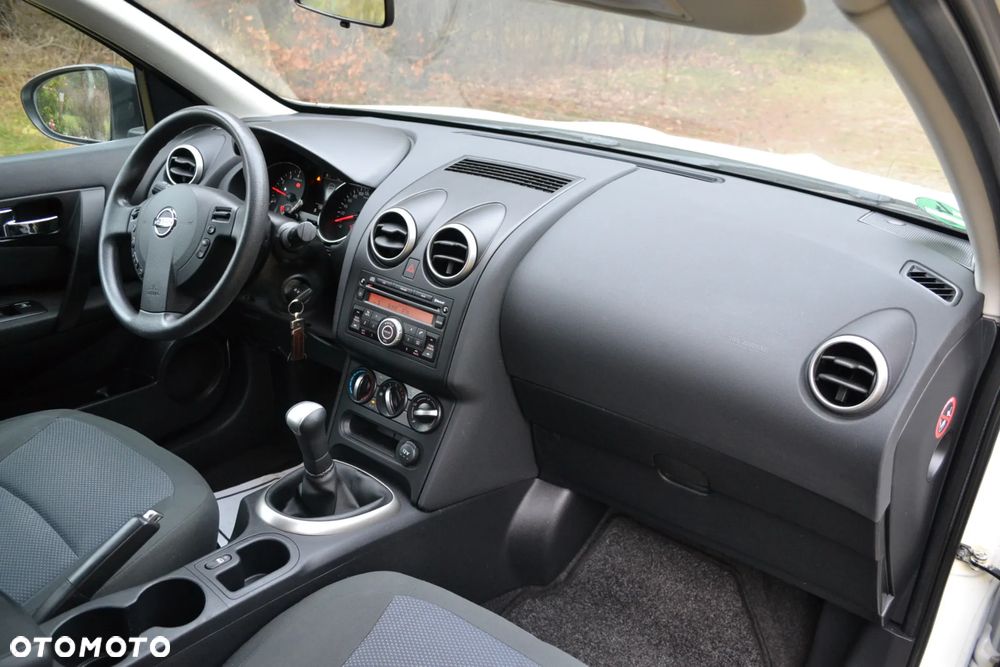 Nissan Qashqai - 38