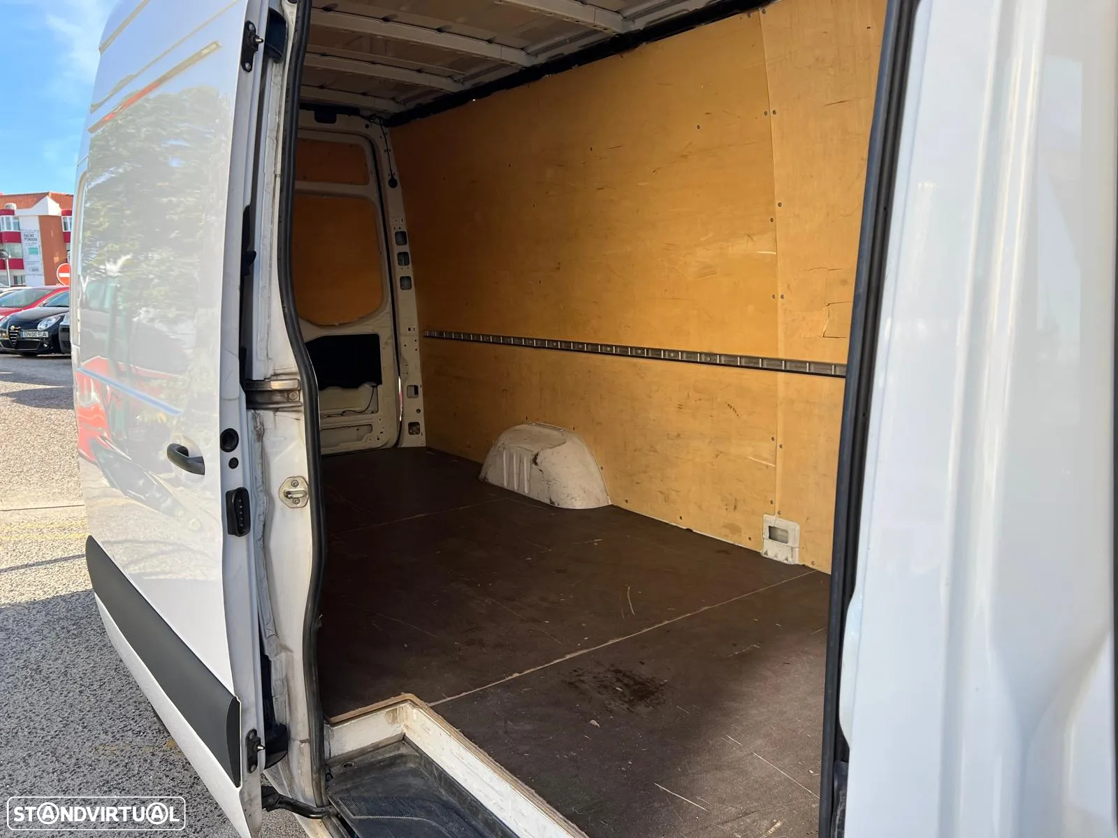 Mercedes-Benz Sprinter - 6