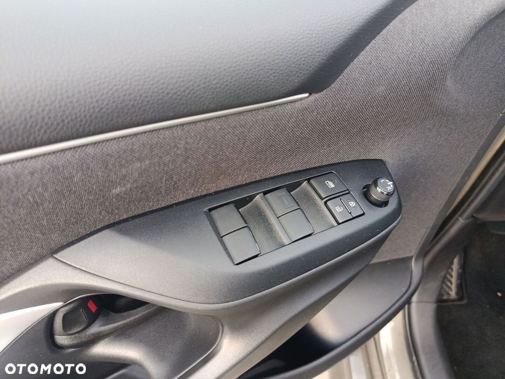 Toyota Yaris - 20