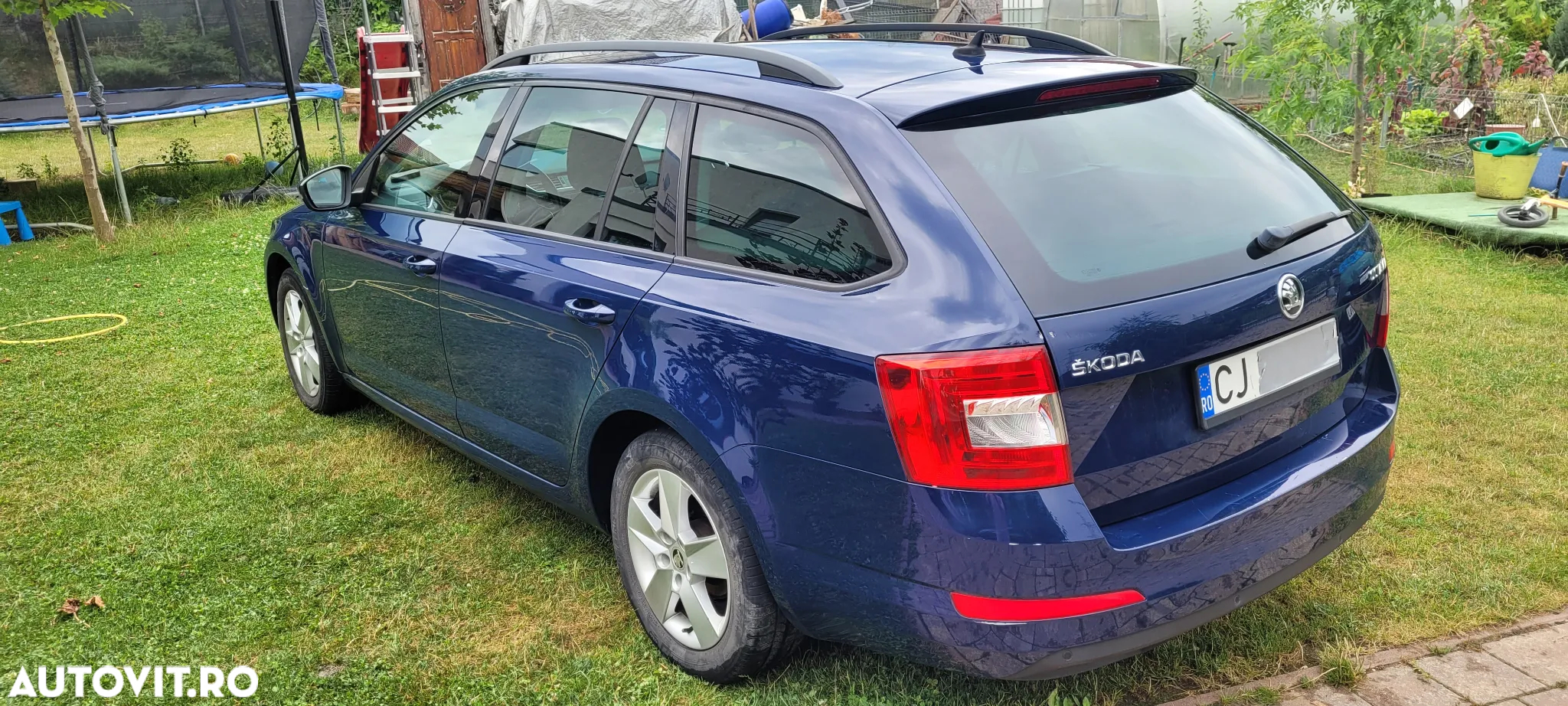 Skoda Octavia Combi 1.6 TDI (Green tec) DSG Ambition - 3