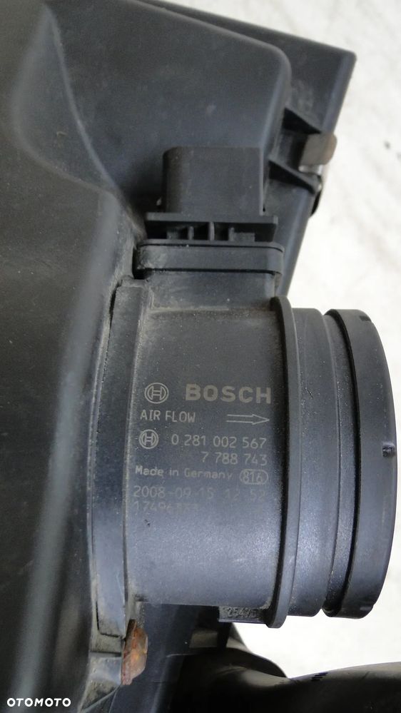BMW 1 E82 E82 E87 E88 OBUDOWA FILTRA POWIETRZA PRZEPŁYWOMIERZ 2.0D EUROPA - 2