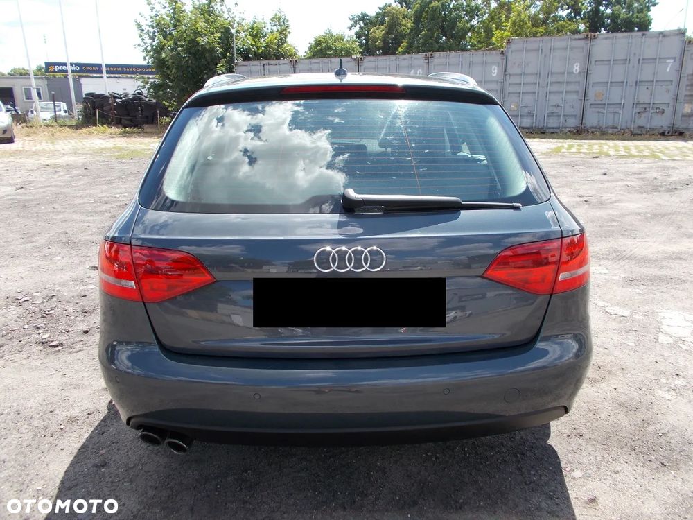 Audi A4 Avant 2.0 TDI Multitronic - 8