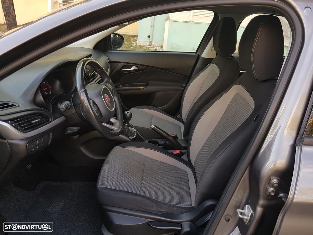Fiat Tipo 1.3 M-Jet Lounge - 26