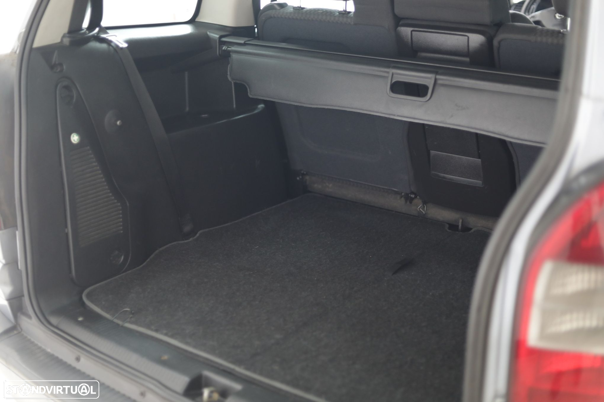 Opel Zafira 2.0 DTi - 26