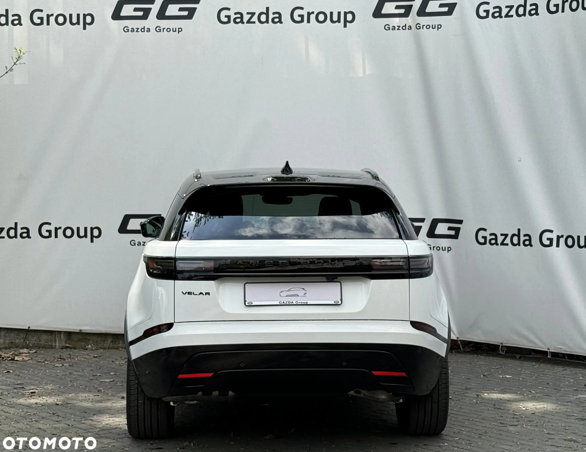 Land Rover Range Rover Velar D200 Dynamic SE - 14