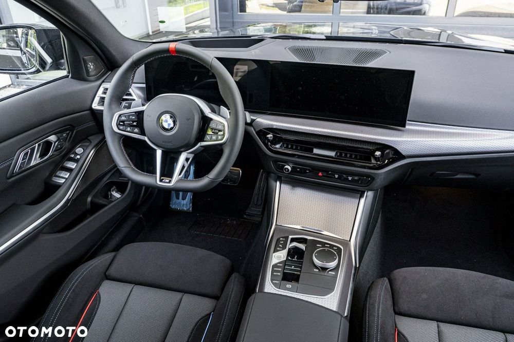 BMW Seria 3 M340i xDrive - 23
