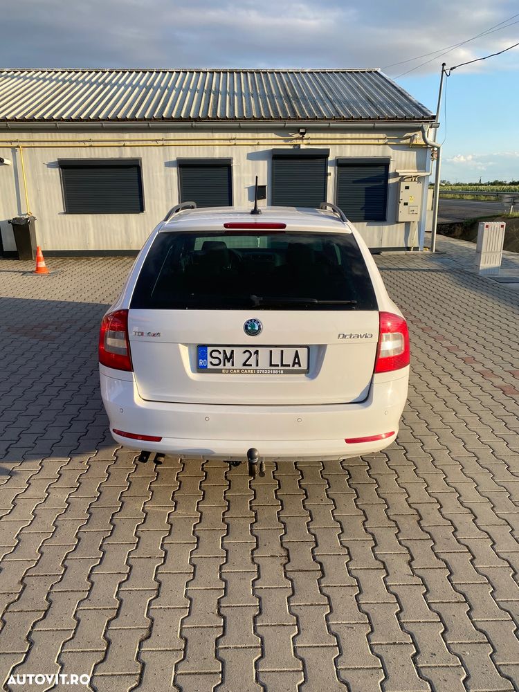 Skoda Octavia 2.0 TDI Ambiente 4x4 - 6