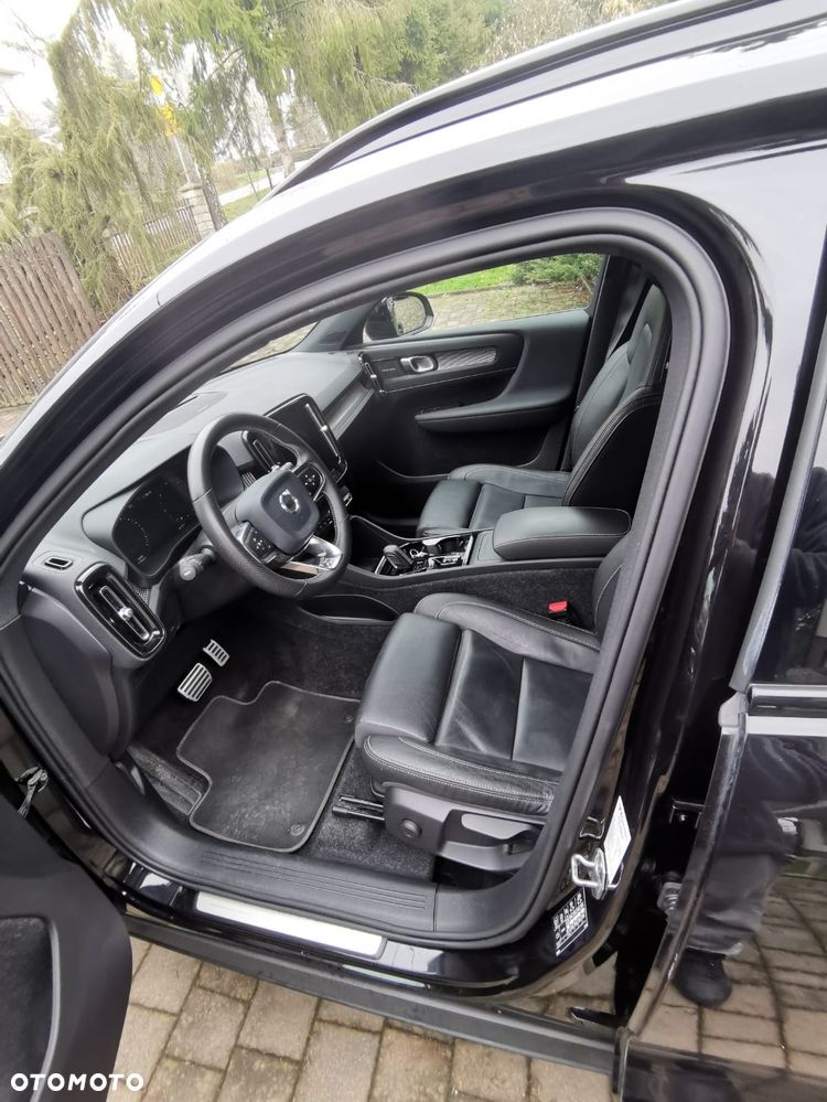 Volvo XC 40 D4 AWD Geartronic R-Design - 8