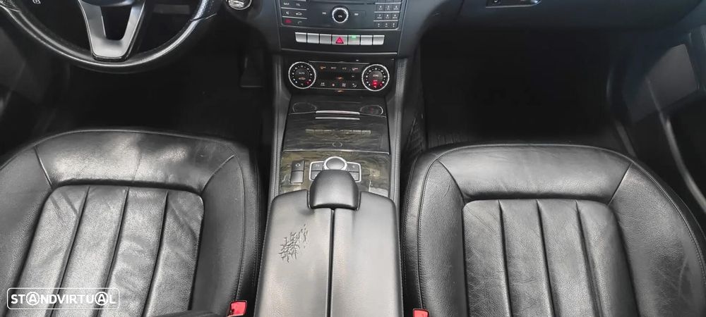 Mercedes-Benz CLS 250 d - 41