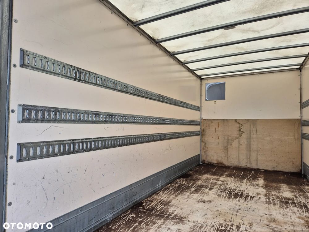 Kontener 10 palet winda Palfinger 1000kg, Iveco , stan bdb! - 15