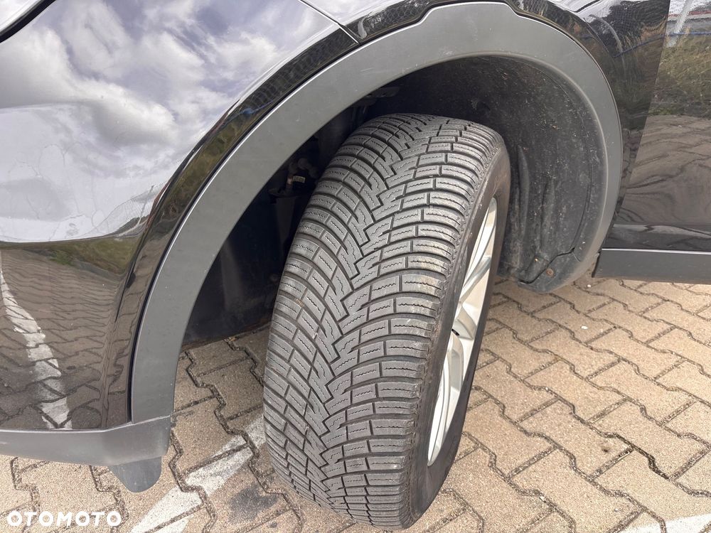 Land Rover Discovery Sport 2.0 TD4 SE - 21