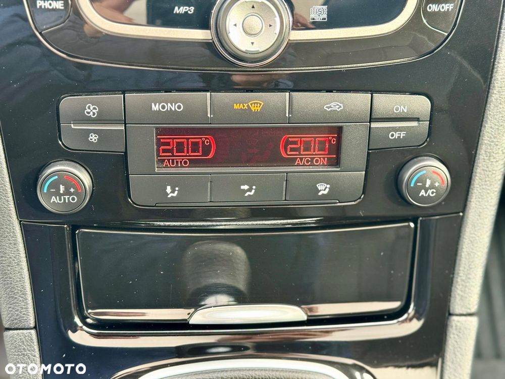 Ford S-Max 2.0 TDCi DPF Titanium X - 29